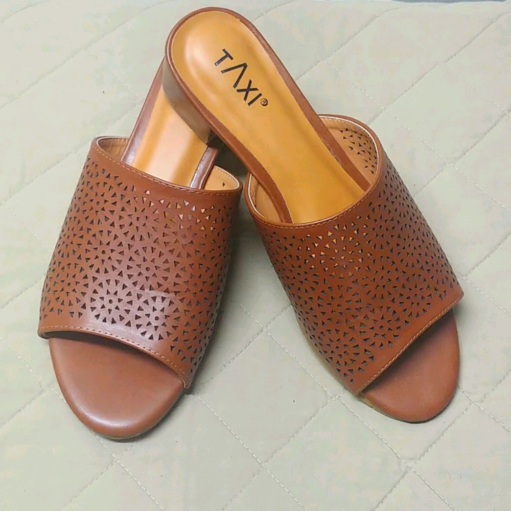 Taxi | Slip on Open Toed Sandals